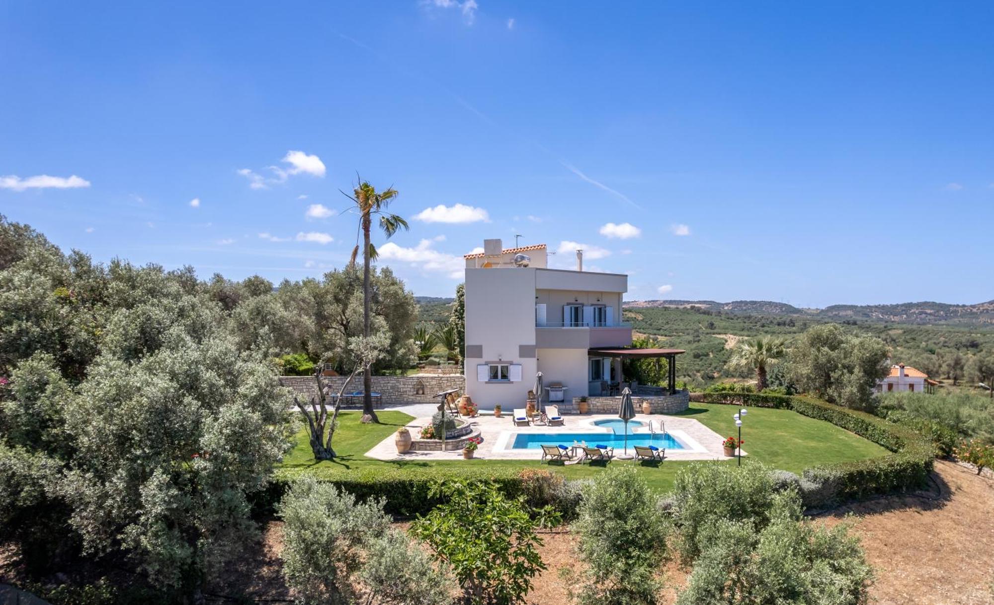 Villa Elisabeth Perama  Esterno foto